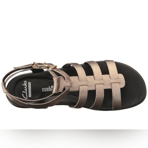 CLARKS ๐ฃManilla Parham Gold Metallic footwear - Picture 2 of 13